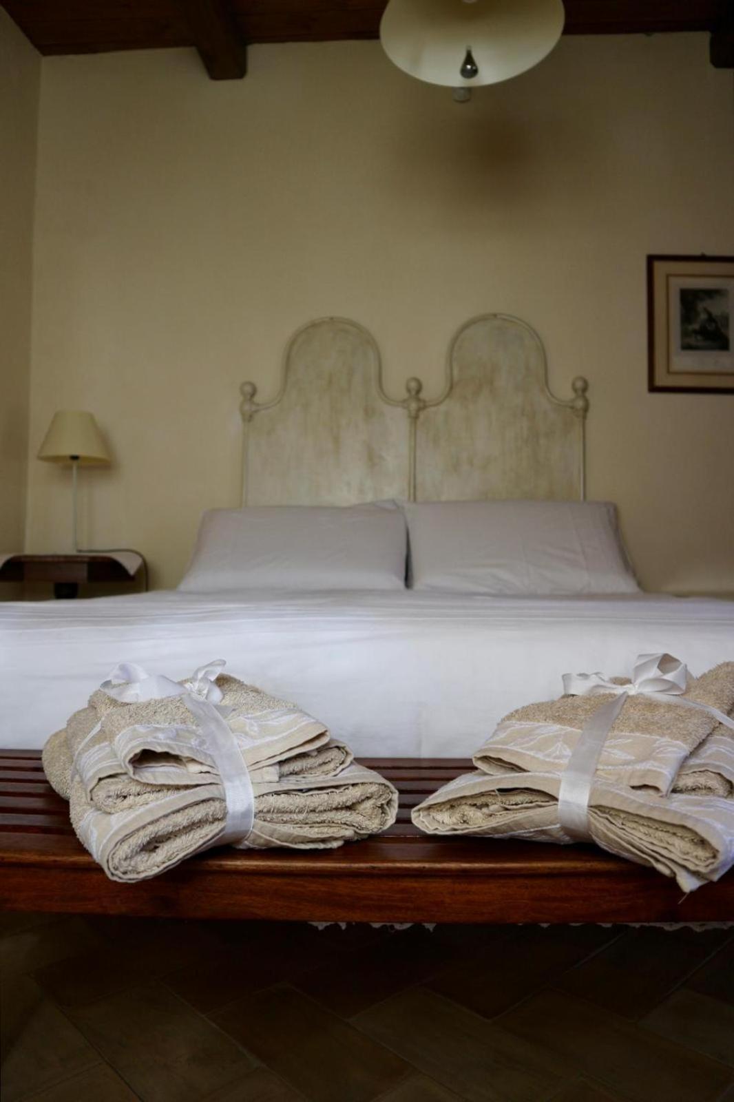 Monte Atena B&B Di Charme Стинтино Номер фото