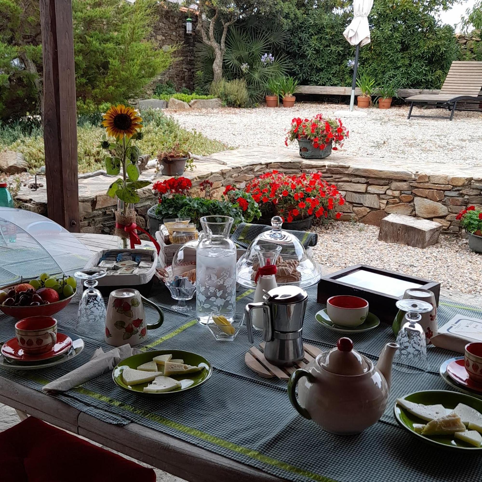 Monte Atena B&B Di Charme Стинтино Экстерьер фото
